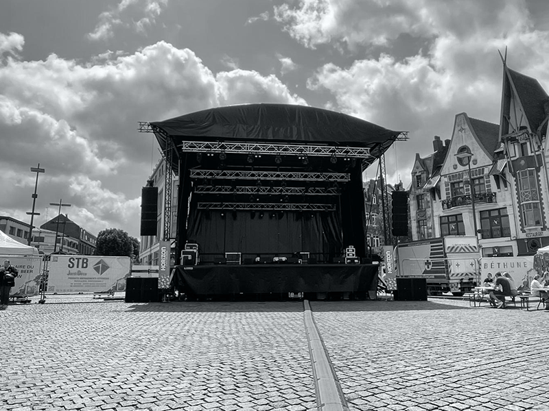 Scène Arc Roof 85m2 en location - BIG STAGE